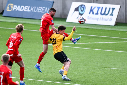 Lund BKs Aleandro Wihlborg Costa jublar