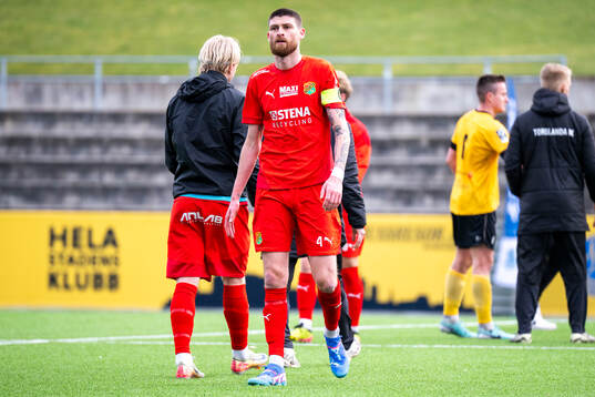 Lund BKs Aleandro Wihlborg Costa jublar