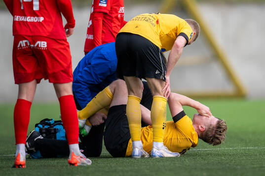 Lund BKs Aleandro Wihlborg Costa jublar