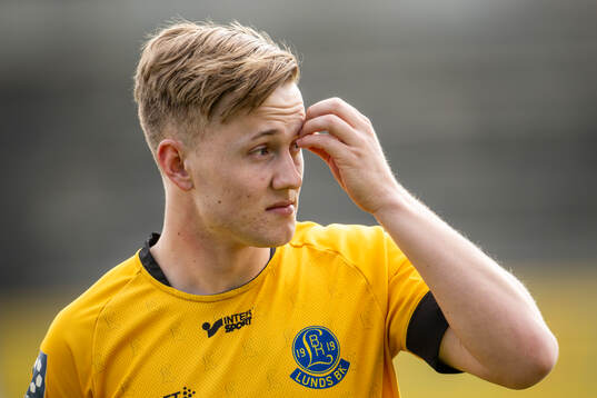 Lund BKs Aleandro Wihlborg Costa jublar