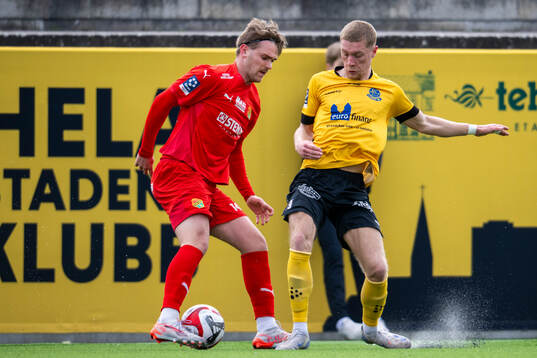 Lund BKs Aleandro Wihlborg Costa jublar