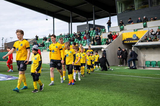 Lund BKs Aleandro Wihlborg Costa jublar