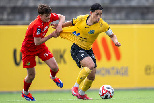 Lund BKs Aleandro Wihlborg Costa jublar