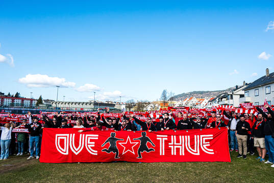 Spectators at Ove Thue-marsjen