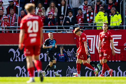 Ruben Yttergård Jenssen of Tromsø celebrates