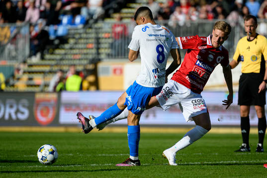 Värnamos Luke Le Roux och Degerfors Elias Pihlström
