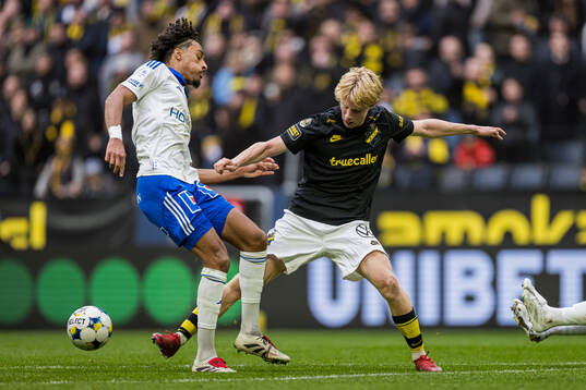 IFK Norrköpings Jesper Ceesay och AIKs Andreas Redkin