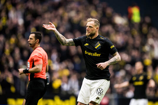 AIKs John Guidetti jublar