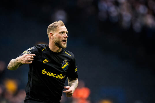 AIKs John Guidetti jublar
