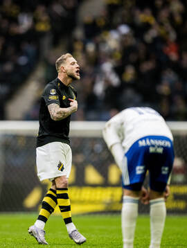AIKs John Guidetti jublar