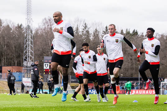 Brommapojkarnas Serge-Junior Martinsson Ngouali, Victor