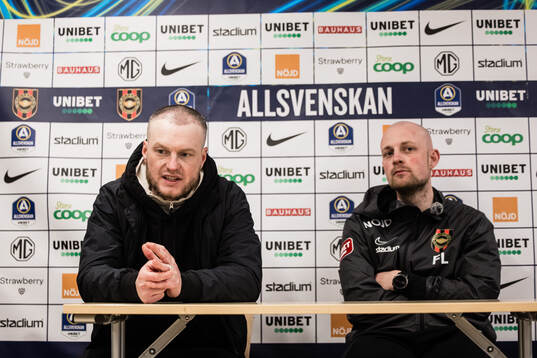 Hammarbys tränare Kim Hellberg och Brommapojkarnas