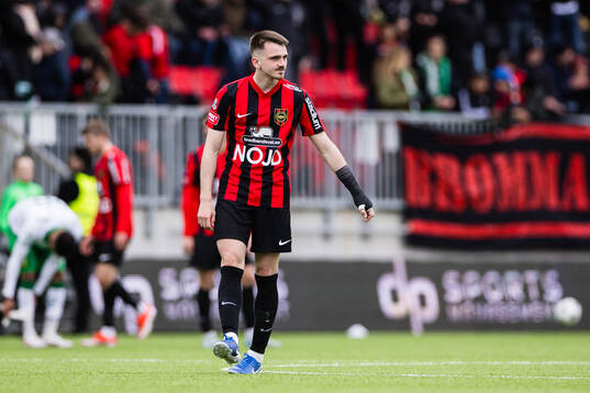 Brommapojkarnas Hlynur Freyr Karlsson deppar