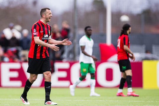 Brommapojkarnas Even Hovland deppar