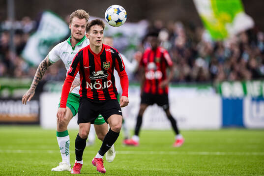 Brommapojkarnas Anton Kurochkin och Hammarbys Victor