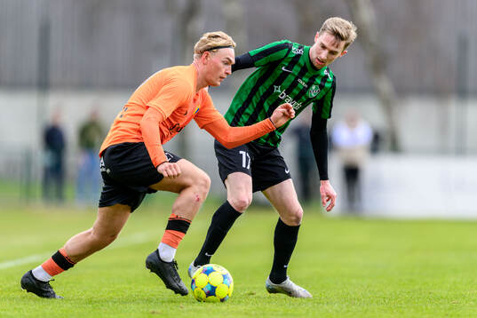 Torns Tom Wassholm och Högaborgs Dennis Ericson