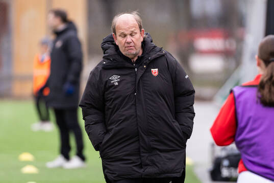 Degerfors IFs tränare Thomas Bengtson deppar