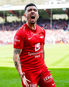 Niklas Castro of Brann celebrates