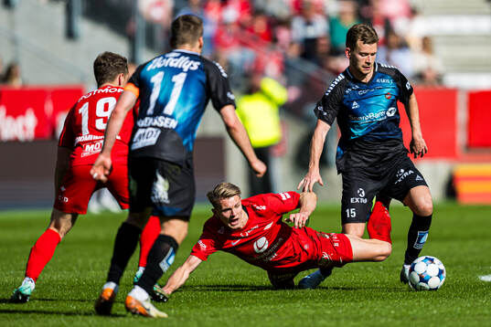 Emil Kornvig of Brann and Jonas Tviberg Torsvik of Brann