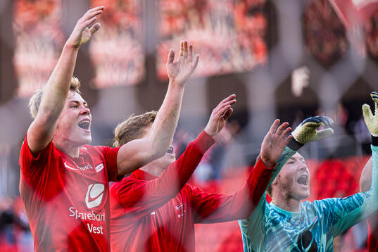 Aune Heggebø of Brann celebrates