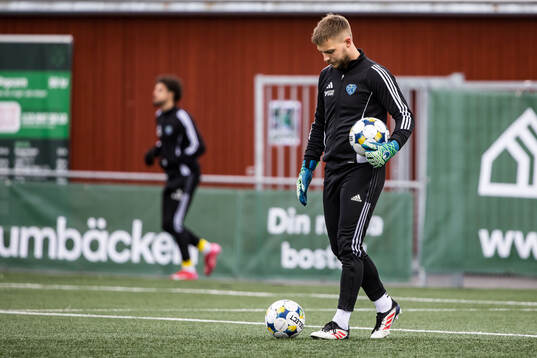 Falkenbergs målvakt Anton Andersson