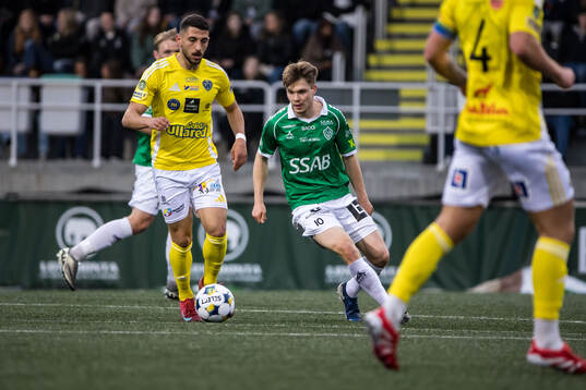 Falkenbergs Leonardo Farah Shahin och Brages Gustav Berggren