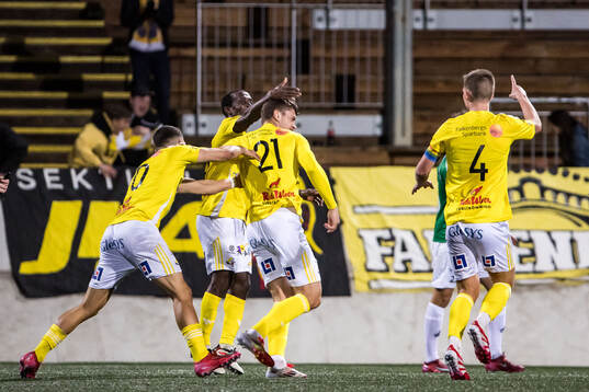 Falkenbergs Albin Andersson jublar