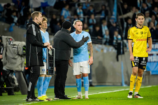 Malmö FFs tränare Henrik Rydström och Malmö FFs Arnor