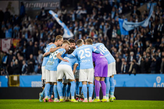 Malmö FFs Sead Haksabanovic med lagkamraterna