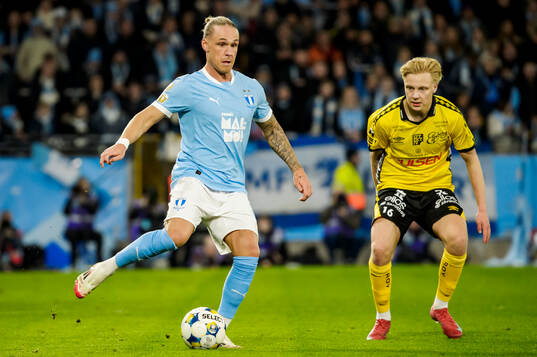 Malmö FFs Arnor Sigurdsson och Elfsborgs Altti Hellemaa
