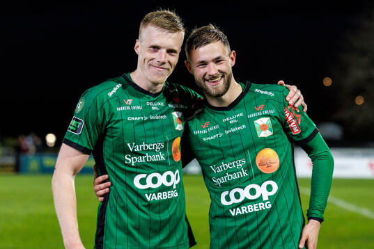 Varbergs Emil Hellman och Oliver Alfonsi jublar
