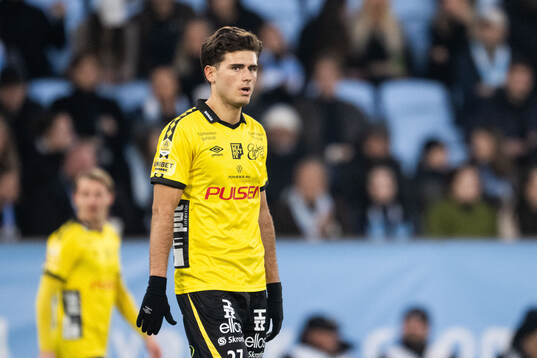 Elfsborgs Besfort Zeneli deppar