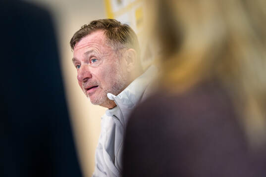 Head coach Peter Gerhardsson of the Swedish women's