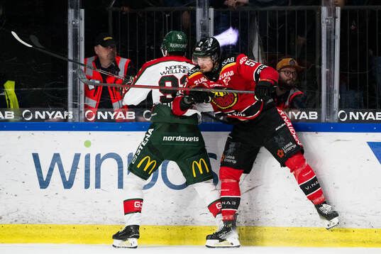 Frölundas Filip Cederqvist och Luleås Markus Nurmi