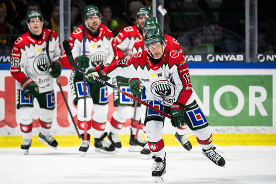 Frölundas Max Friberg jublar