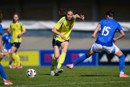 Bella Andersson of Sweden