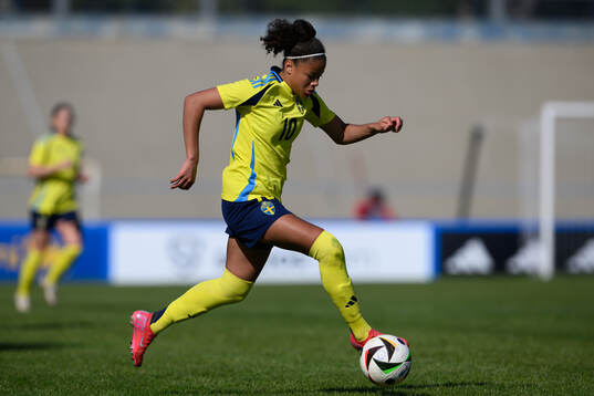 Felicia Schröder of Sweden