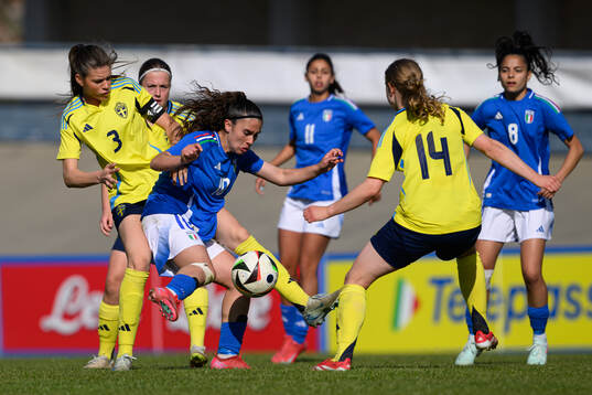 Giada Pellegrino Cim of Italy against Bella Andersson and