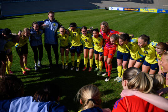 Players of Sweden celebrate