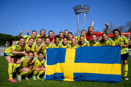 Bläddra bland fler bilder av Football, UEFA Women's Under-19 Euro Qualifier, Italy - Sweden