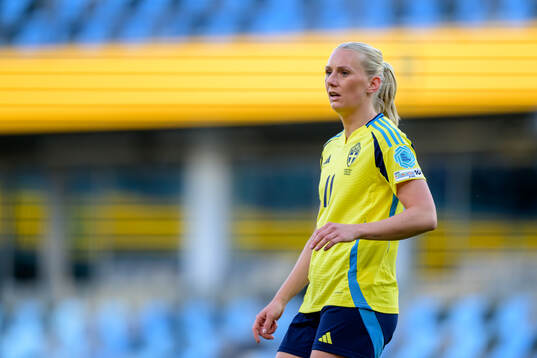 Stina Blackstenius of Sweden