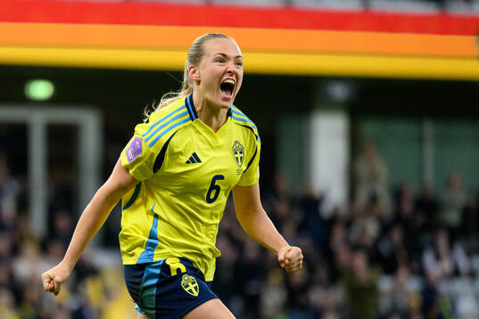 Magdalena Eriksson of Sweden celebrates the 1-0 goal