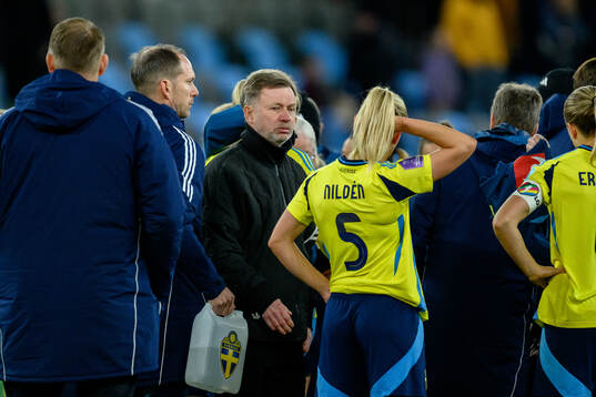 Head coach Peter Gerhardsson of Sweden looks dejected