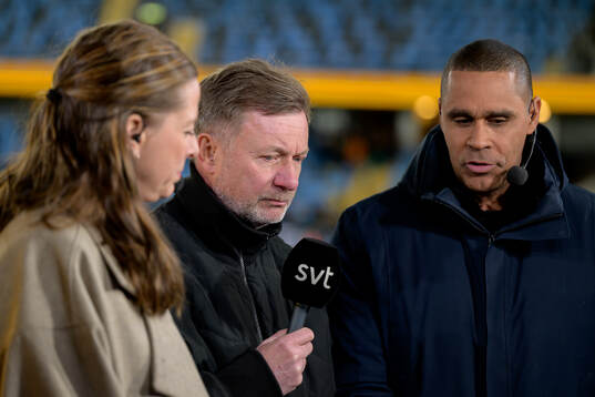 Head coach Peter Gerhardsson of Sweden and Daniel Nannskog