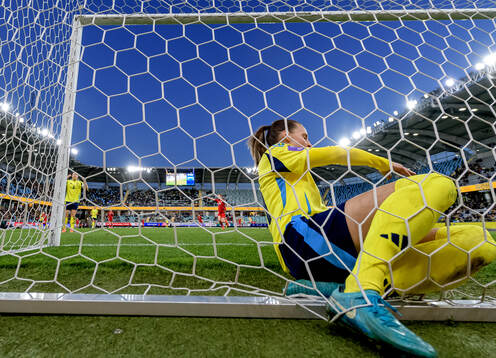 Nathalie Björn of Sweden looks dejected