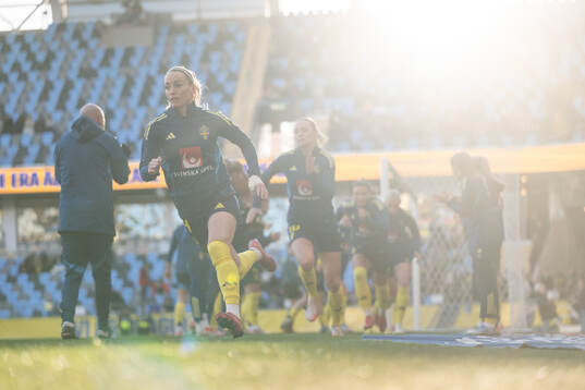 Kosovare Asllani of Sweden