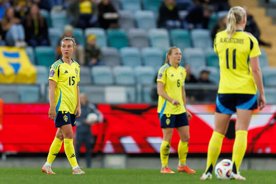 Julia Zigiotti Olme, Magdalena Eriksson and Stina