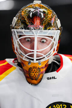 Brynäs målvakt Erik Källgren