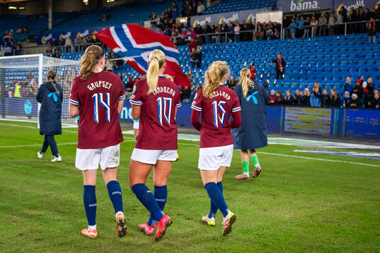Signe Gaupset, Cathinka Tandberg and Justine Kielland of