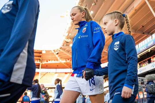 Frida Maanum of Norway enters the pitch